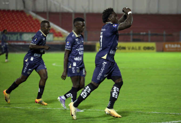 (VIDEO) Copa Ecuador: Cuenca Jrs goleó 6-1 a La Cantera y avanzó a cuartos de final