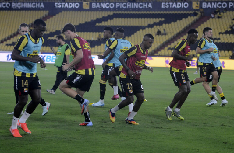 (VIDEO) Barcelona SC evitó declaraciones en zona mixta tras empate con Aucas
