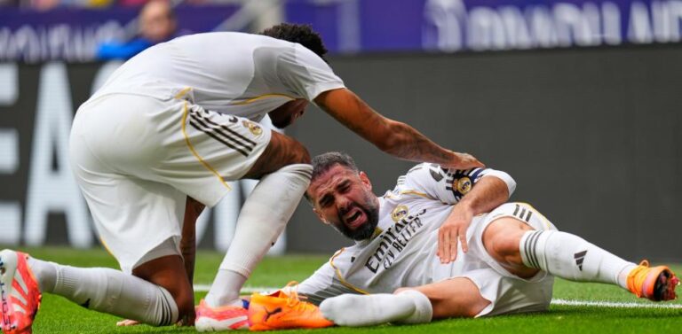 Carvajal, un mes de baja y el Clásico, en peligro