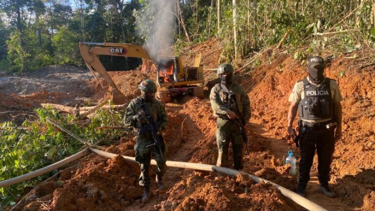 Gobierno anuncia las estrategias de la “nueva fase de la guerra” contra el crimen organizado en Ecuador