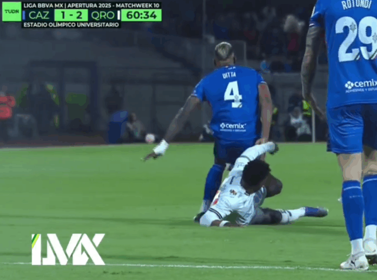 (VIDEO) DURA ENTRADA: Jhojan Julio fue expulsado en la Liga MX