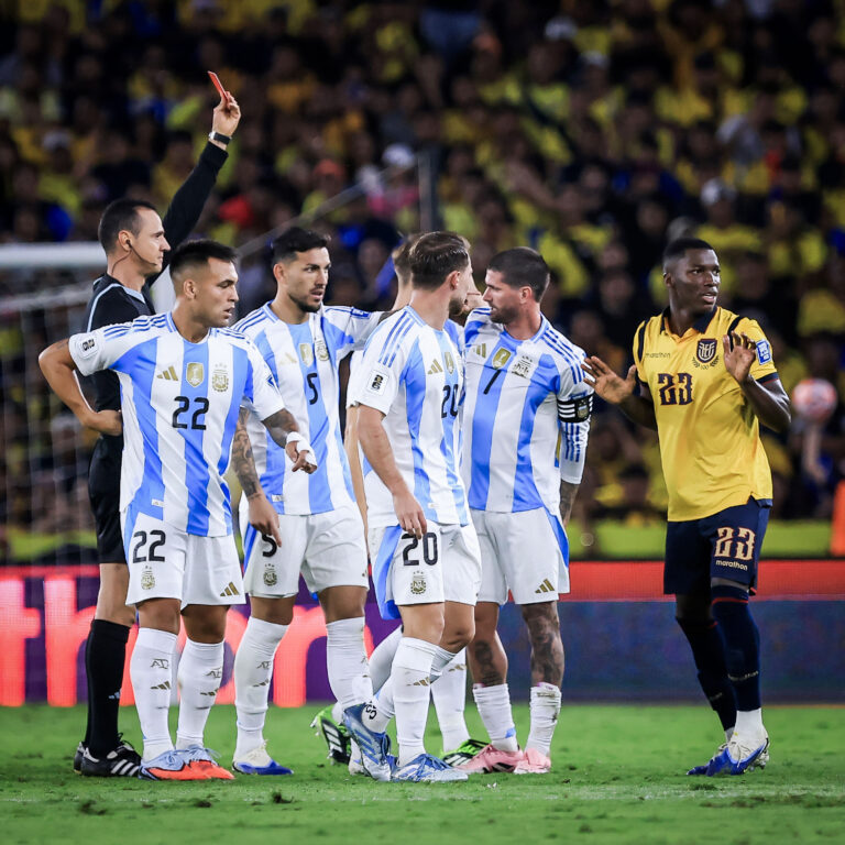 ¡EXPULSADO MOISÉS CAICEDO! Será baja en el primer partido del Mundial