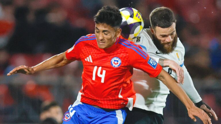 Chile y Uruguay empataron sin goles en el cierre de las Eliminatorias