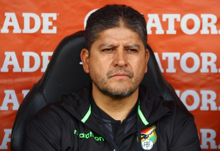 DT de Bolivia le cerró la puerta al regreso de Moreno Martins: “Es un ex jugador”