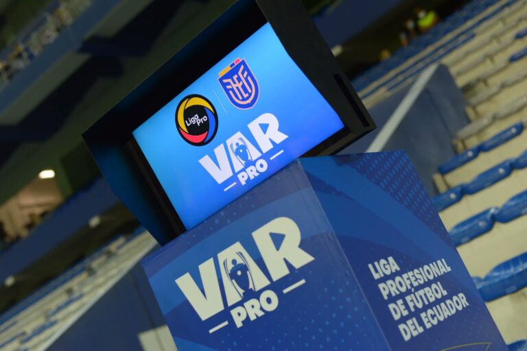 (VIDEO) FEF publicó los audios de VAR del ‘Clásico del Astillero’
