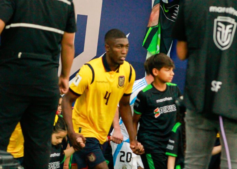 Joel Ordoñez, en la lista del Inter de Milán para ser nuevo central en el 2026