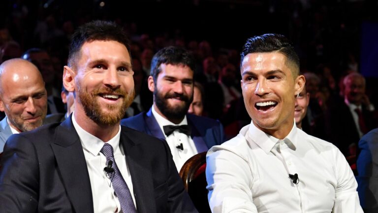 Messi superó un récord de CR7 en su lucha por ser el máximo goleador de la historia