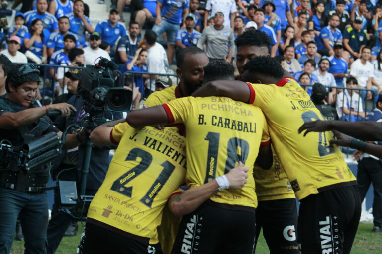El posible 11 de Barcelona para visitar al Deportivo Cuenca
