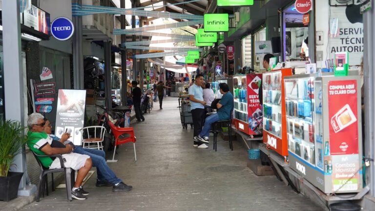 Comercios de Guayaquil sienten disminución de las ventas en el contexto de las movilizaciones