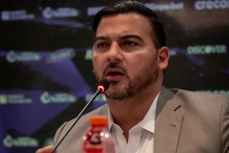 (VIDEO) Antonio Álvarez: “La prensa quiere que bote a Rescalvo y yo no lo voy a botar”
