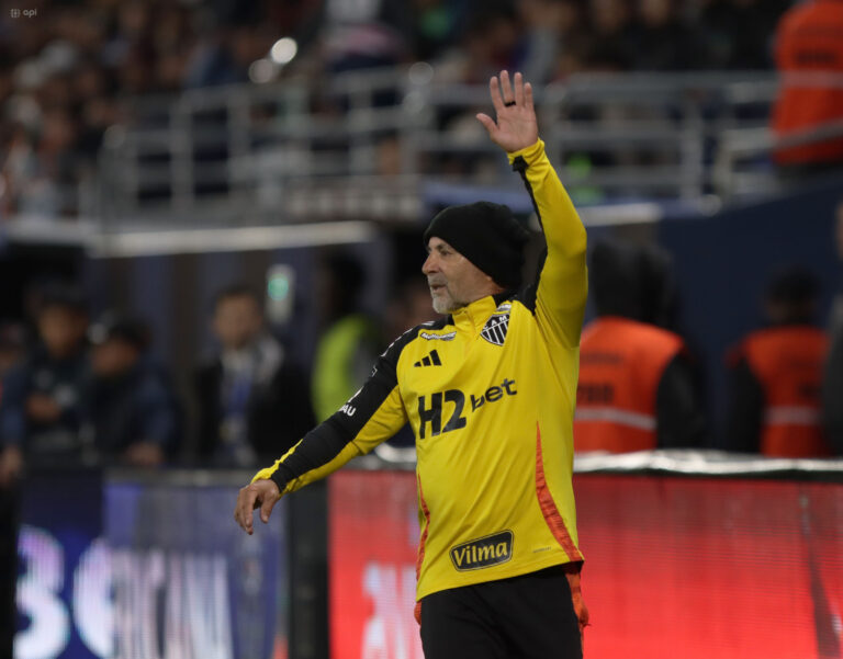 Sampaoli: “Valoro la actitud del segundo tiempo que nos permitió empatar”