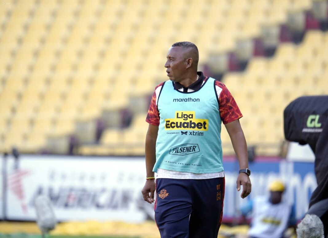 20251025195442-fbl-ligaecuabet-barcelona-libertad