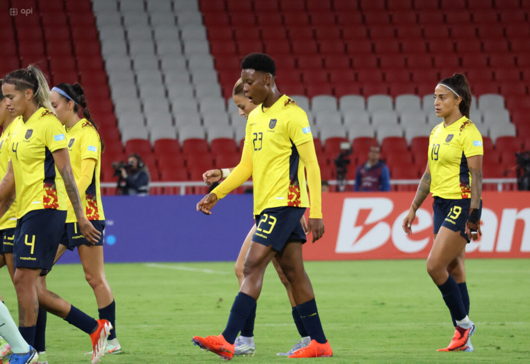 LIGA DE NACIONES FEMENINA ECUADOR VS COLOMBIA
