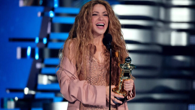 Conciertos de Shakira en Quito dinamizarán la economía de la capital, dice el Municipio