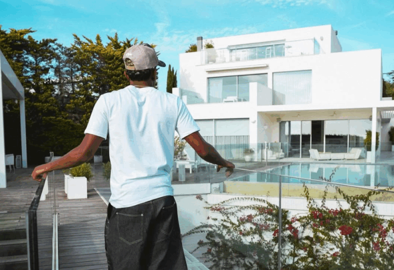 Lamine Yamal adquiere lujosa mansión por 14 millones de euros