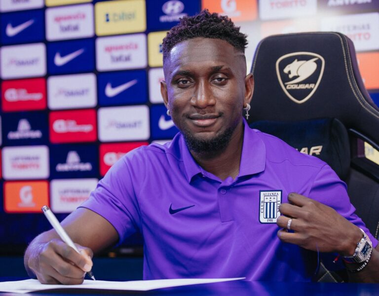 OFICIAL: Alianza Lima renovó a Eryc Castillo hasta 2028
