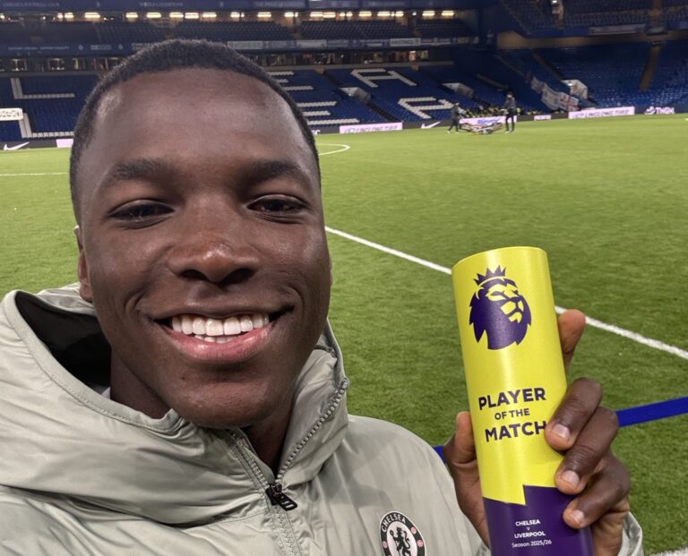Moisés Caicedo, elegido Player of the Match en la victoria del Chelsea sobre Liverpool