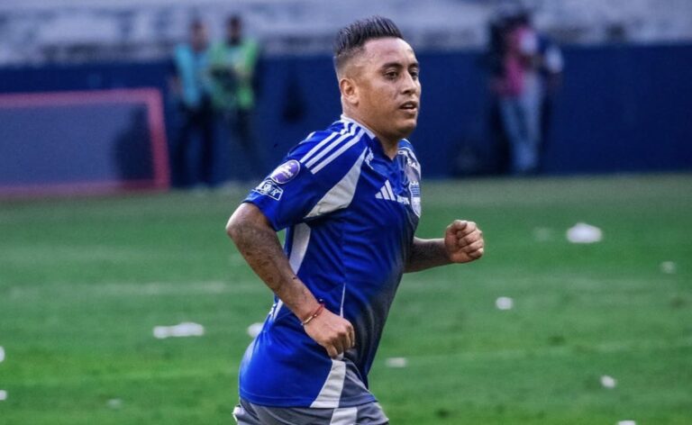 Christian Cueva está recuperado y viajará para enfrentar a Leones del Norte en Copa Ecuador