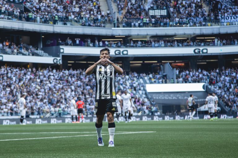 (VIDEO) A LOS 22 SEGUNDOS: GOLAZO de Alan Franco con Atlético Mineiro