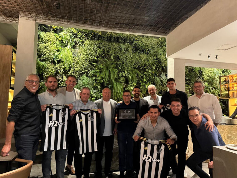Dirigencias de IDV y Atlético Mineiro compartieron una cena de confraternidad