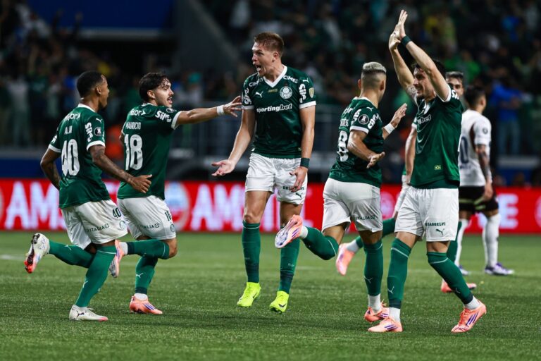 (VIDEO) HISTÓRICA REMONTADA: Palmeiras goleó 4-0 a LDU y avanzó a la final de la Libertadores