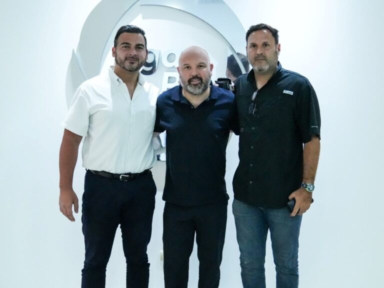 Loor respalda la gestión de Antonio Álvarez en BSC y destaca su compromiso por reducir el déficit del club