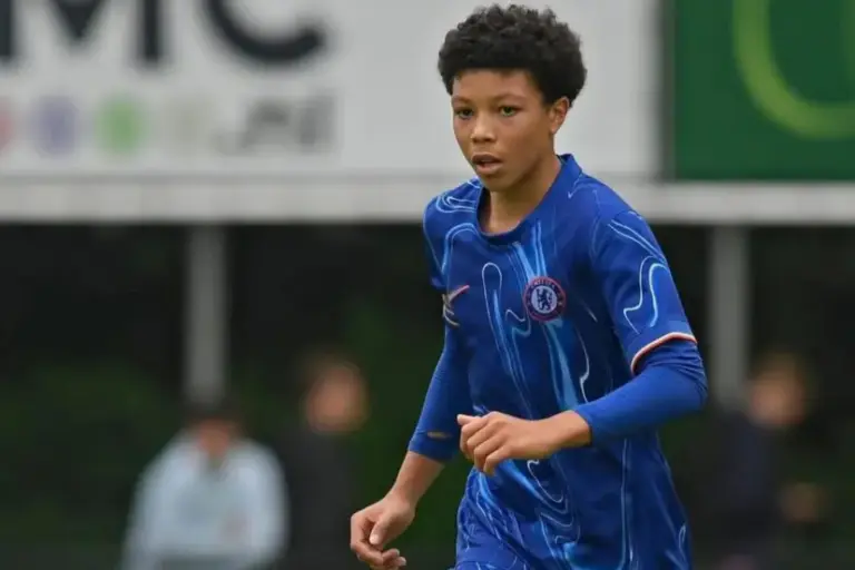 El hijo de Thiago Silva, convocado por la selección inglesa sub-15