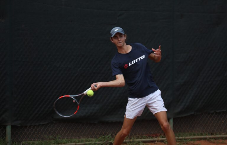 El joven tenista Emilio Camacho, en el top 80 del ranking mundial ITF Junior