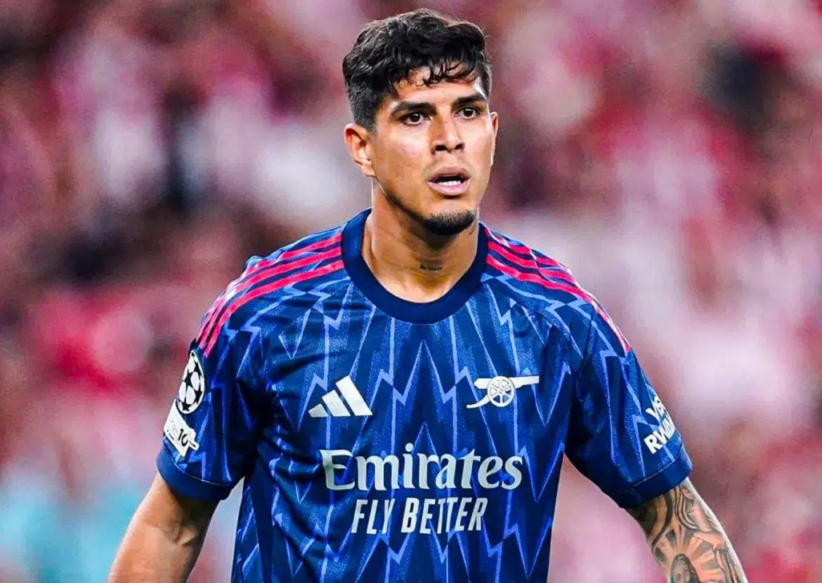 NO ESTARÁ ANTE FULHAM: Hincapié, nuevamente fuera de la convocatoria del Arsenal