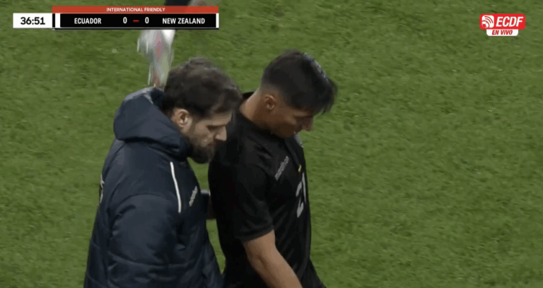 (VIDEO) Alan Franco salió lesionado ante Nueva Zelanda