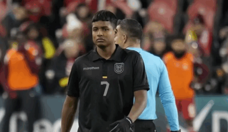 DT del Racing de Santander respondió sobre Jeremy Arévalo: “Si no les gusta su rendimiento, que no se lo lleven”