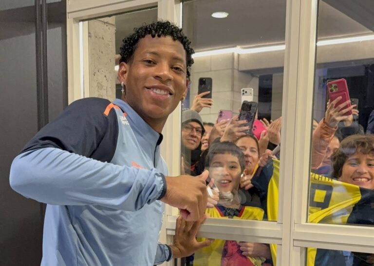 LLEGÓ A CANADÁ: Gonzalo Plata se une a la concentración de La Tri