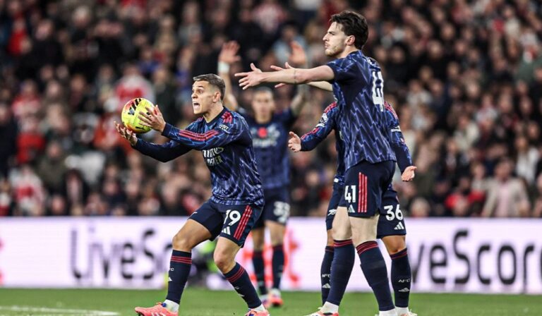 (VIDEO) Con Hincapié en la banca: al Arsenal se le escapa el triunfo frente a un Sunderland atrevido