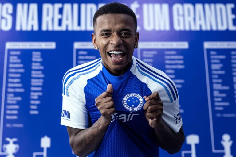 (VIDEO) ¡Golazo de Cheché Arroyo! para Cruzeiro en Brasil