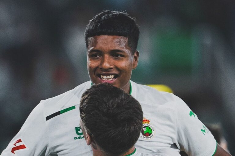 Jeremy Arévalo jugará en el Stuttgart: Firmará contrato hasta junio del 2031