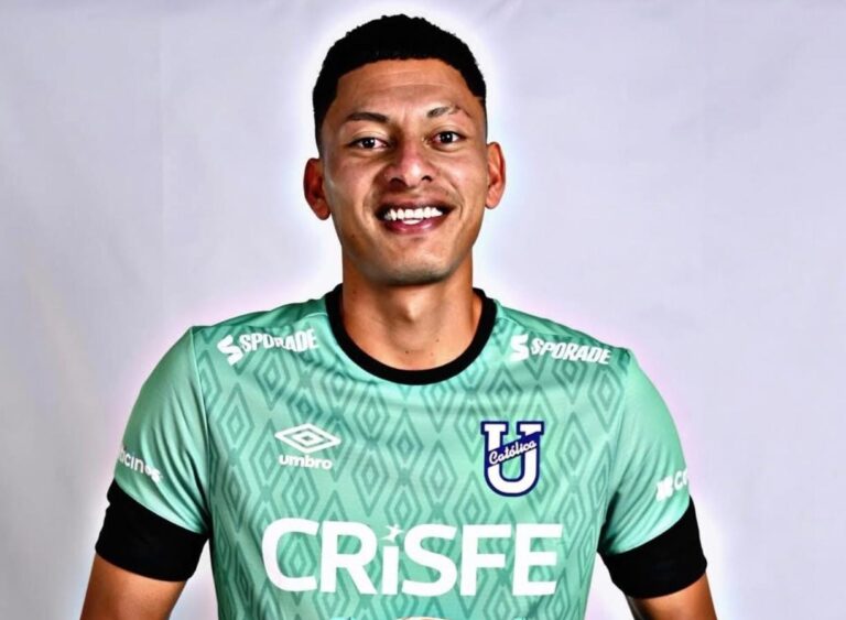 Johan Lara renovó contrato con Universidad Católica