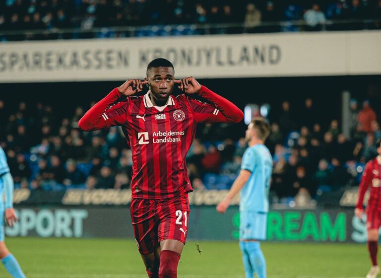 (VIDEO) VIVE UN GRAN MOMENTO: Denil Castillo volvió a anotar en Dinamarca