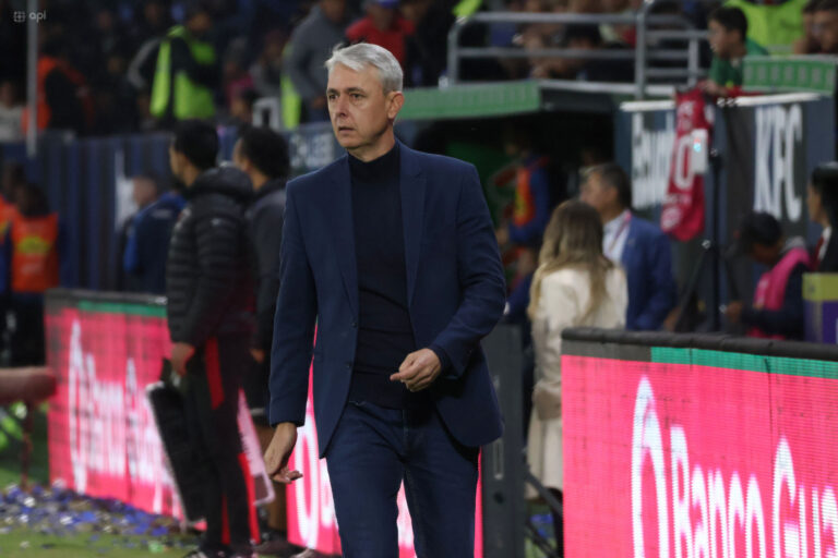 Tiago Nunes: “Estamos mentalmente fuertes para esta recta final”