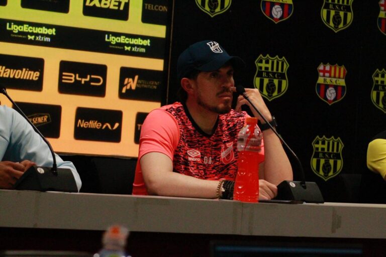 Diego Martínez: “El empate en el Monumental es justo y valioso”