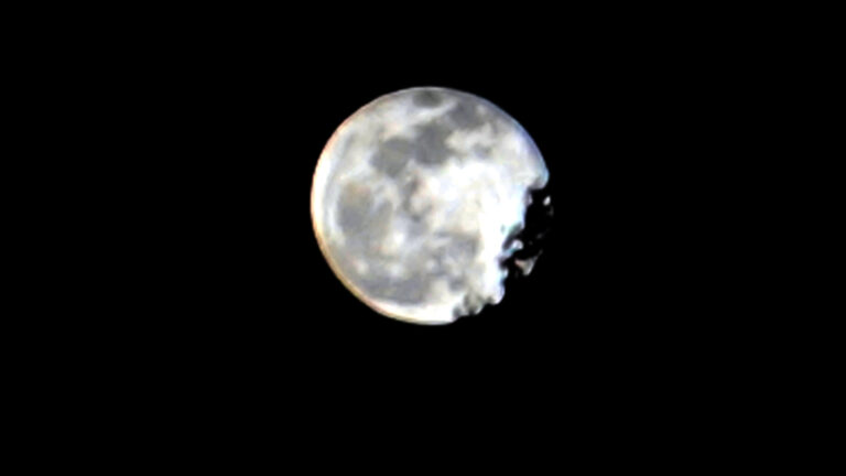 La última Superluna de 2025 será el 4 de diciembre, así la puede apreciar mejor en Ecuador