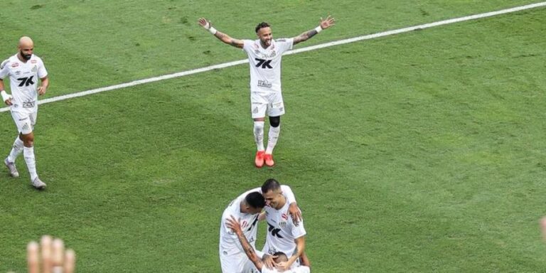 (VIDEO) SALVADOS POR EL DESCENSO: Santos goleó a Cruzeiro y logró clasificar a la Sudamericana