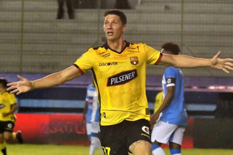 Gastón Campi intima a BSC por una deuda salarial de cuatro meses