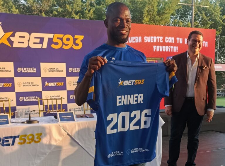 COLABORACIÓN HISTÓRICA: Enner Valencia es nuevo Embajador de Bet593