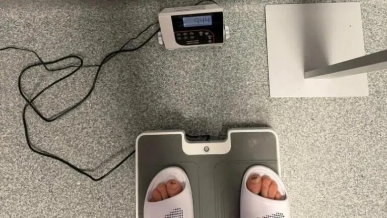 La figura del City que mostró cuánto pesó en la balanza tras la estricta medida de Guardiola