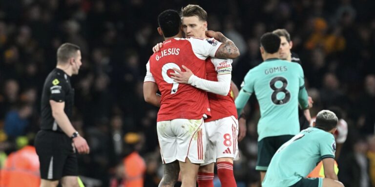 Arsenal se asoció con WhatsApp y Facebook para conectar a sus hinchas de todo el mundo