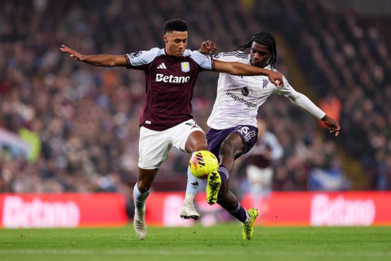 (VIDEO) ASTON VILLA, EN LA PELEA: Triunfo ante el Man. United y se ilusionan en la Premier