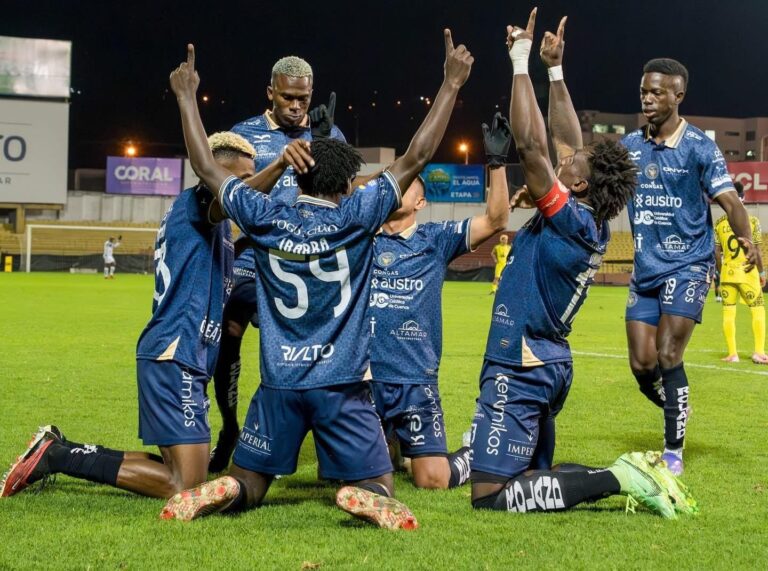 (VIDEO) LA TUKA DE PROTAGONISTA: Cuenca Juniors ascendió a la Serie B