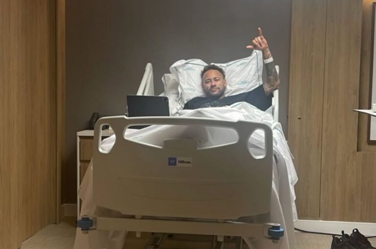 Neymar fue operado y no pierde la esperanza de llegar al Mundial 2026