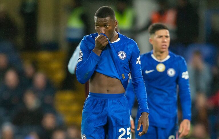 Se perderá un duelo clave: Moisés Caicedo, baja para enfrentar al Manchester City