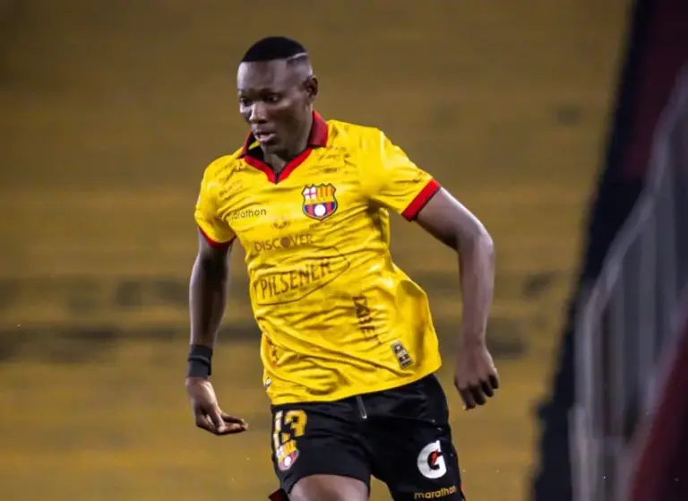 Janner Corozo vuelve a la nómina de BSC para el duelo ante IDV